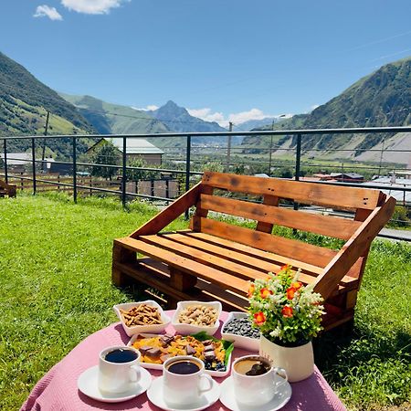 Chalet Kazbegi Hotell Exteriör bild